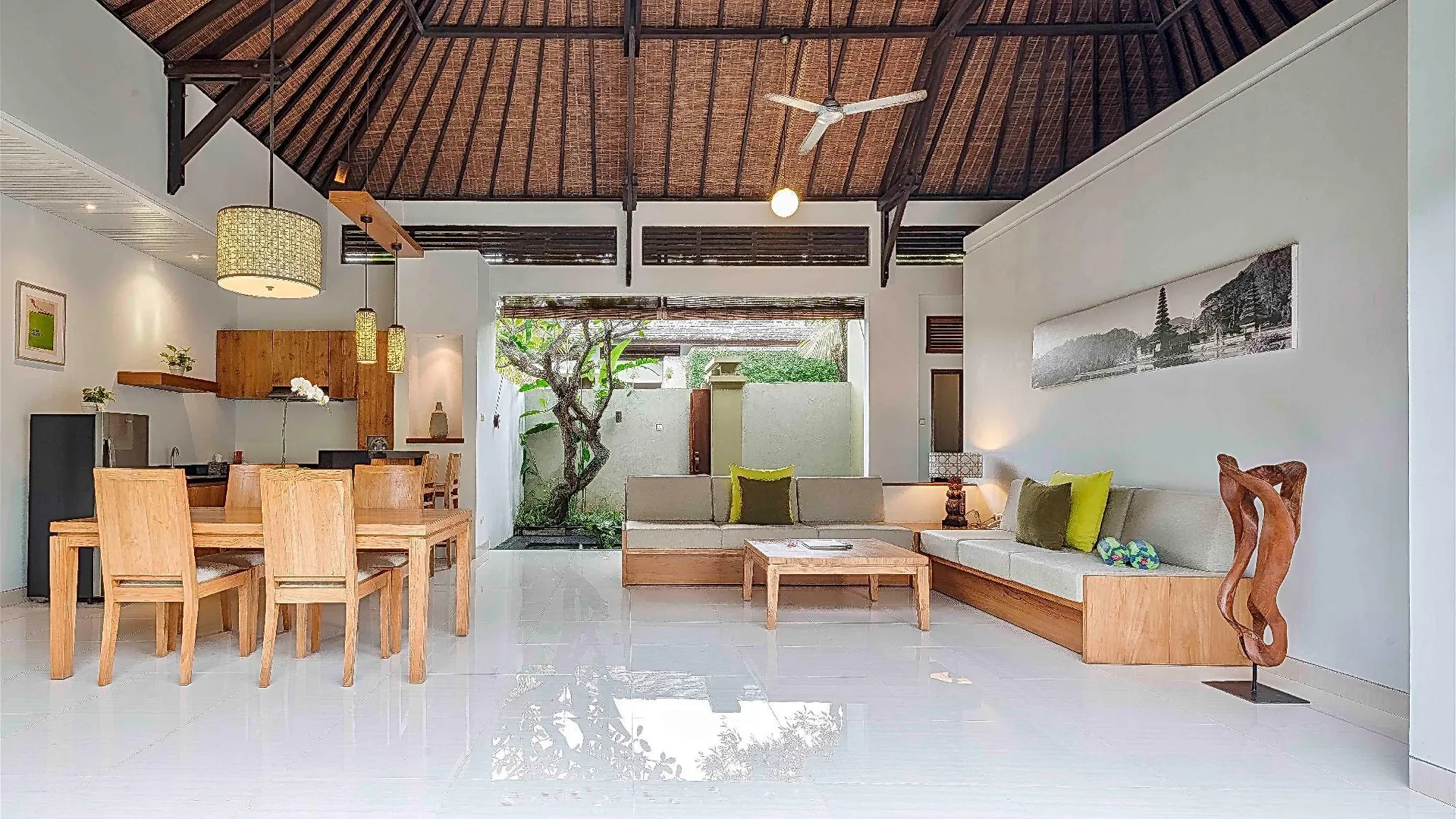 Pradha Villas Seminyak  Seminyak (Bali)